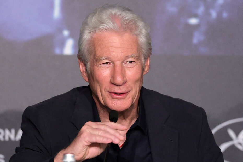 Agência de Lendas Richard Gere se junta a Jeffrey Wright e Michael