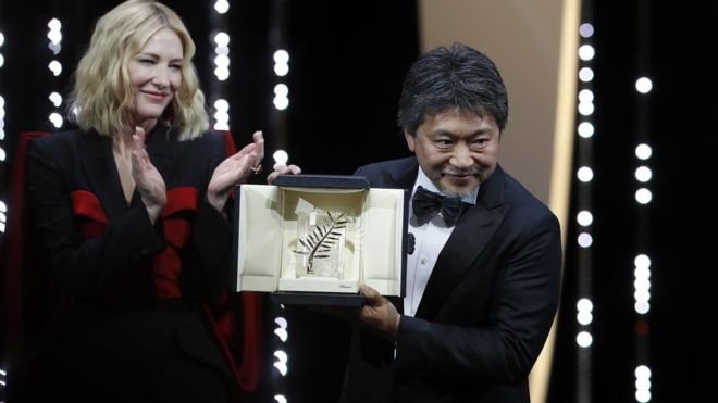O filme "Sholplifters", do diretor japonês Hirokazu Kore-Eda, foi o grande vencedor do Festival de Cannes deste ano. O longa levou a Palma de Ouro, principal prêmio do festival.