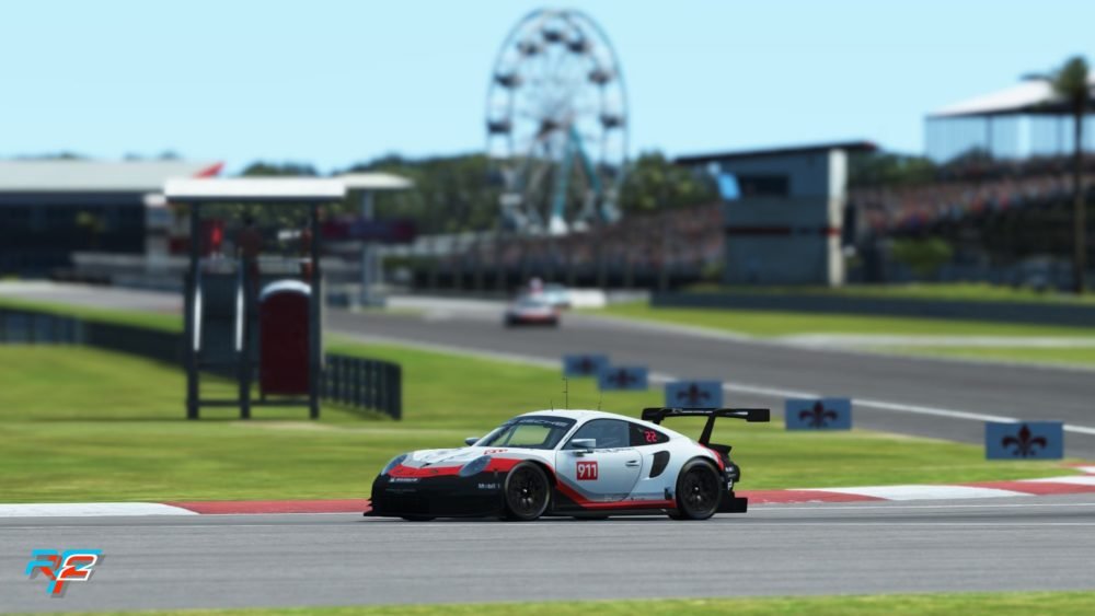 A produtora Studio397 divulgou nesta sexta-feira, 01, as primeiras imagens da mais nova DLC para o jogo Rfactor2. Batizada de “Endurance Pack” o pacote vai contar com cinco carros entre protótipos de GTs. Até o momento apenas o Oreca 07 LMP2, Norma M30 LMP3 e o Porsche 911 RSR foram apresentados.