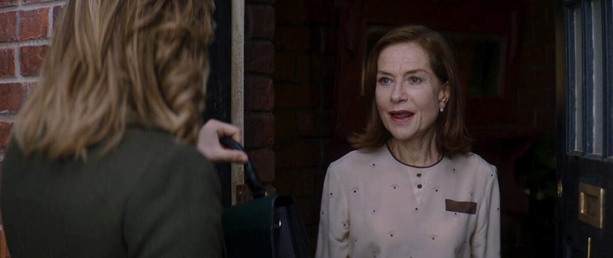 Há quase dez anos sem lançar nenhum filme, o diretor irlandês, Neil Jordan (Entrevista Com Um Vampiro) nos traz um novo e clichê filme de suspense. Obsessão é um thriller protagonizado por Isabelle Huppert (Elle) e Chloë Grace Moretz (Se Eu Ficar). Há quase dez anos sem lançar nenhum filme, o diretor irlandês, Neil Jordan (Entrevista Com Um Vampiro) nos traz um novo e clichê filme de suspense. Obsessão é um thriller protagonizado por Isabelle Huppert (Elle) e Chloë Grace Moretz (Se Eu Ficar).