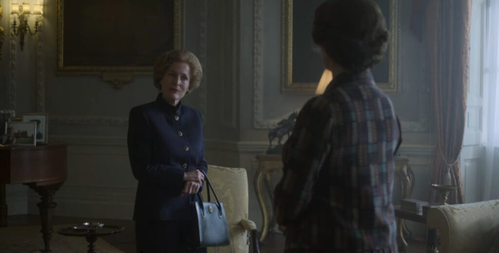 The Crown, a premiadíssima série de televisão da Netflix, inicia sua narrativa no ano de 1947, focando nos últimos cinco anos de vida de George VI. Ele foi o pai da atual rainha britânica, a Elizabeth II. O estágio final de seu pai coincide com seus cinco primeiros anos de casamento e ascensão ao trono. É um relato preciso de como a Rainha Elizabeth II atravessou décadas e gerações. Podemos aprender diversas lições de liderança em The Crown - do que fazer e, principalmente, do que não fazer. Licoes-de-lideranca-em-The-Crown.png