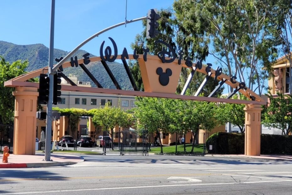 Disney rebate indicações não solicitadas de Nelson Peltz e James Rasulo para o conselho de diretores