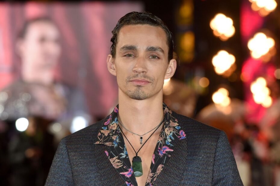 Astro de 'The Umbrella Academy', Robert Sheehan liderará adaptação teatral de 'Withnail And I'