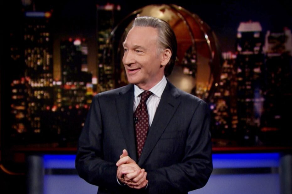 Bill Maher pede para a plateia relaxar, mesmo com a polêmica de sua exclusão na festa da CAA.