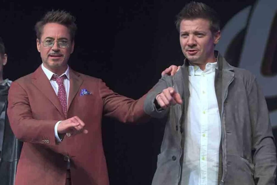 Jeremy Renner revela ligações frequentes com Robert Downey Jr. durante internação na UTI, "Como se estivéssemos namorando"