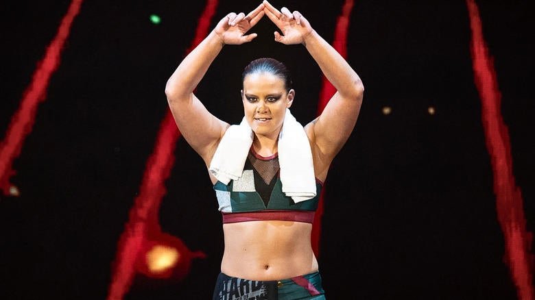 Shayna Baszler faz sua estreia na GCW com detalhes revelados.