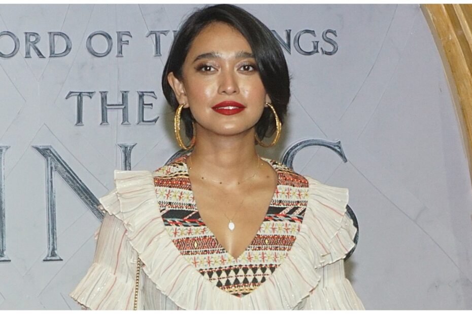 Atriz Sayani Gupta fecha contrato com Crimson Media & The SB Initiative