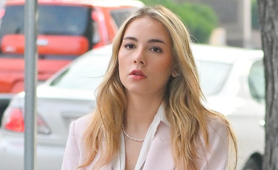 Estrela de 'General Hospital' Haley Pullos recebe sentença de 90 dias de prisão por acidente de carro sob influência de álcool