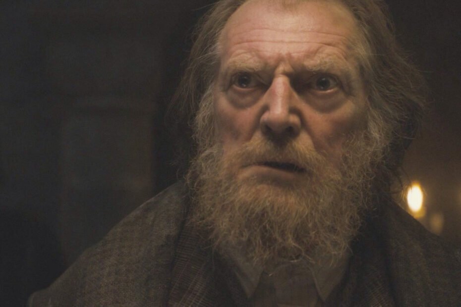 Problemas no figurino da Marvel causados pelo passado de David Bradley em Harry Potter