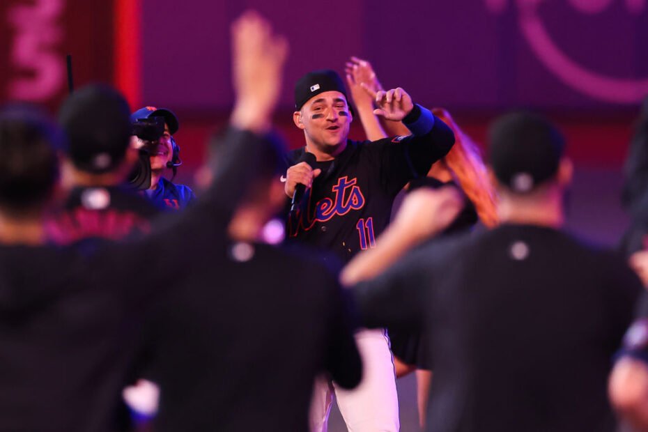 Infielder do New York Mets, José Iglesias é uma sensação dentro e fora do campo com sua música 'OMG'
