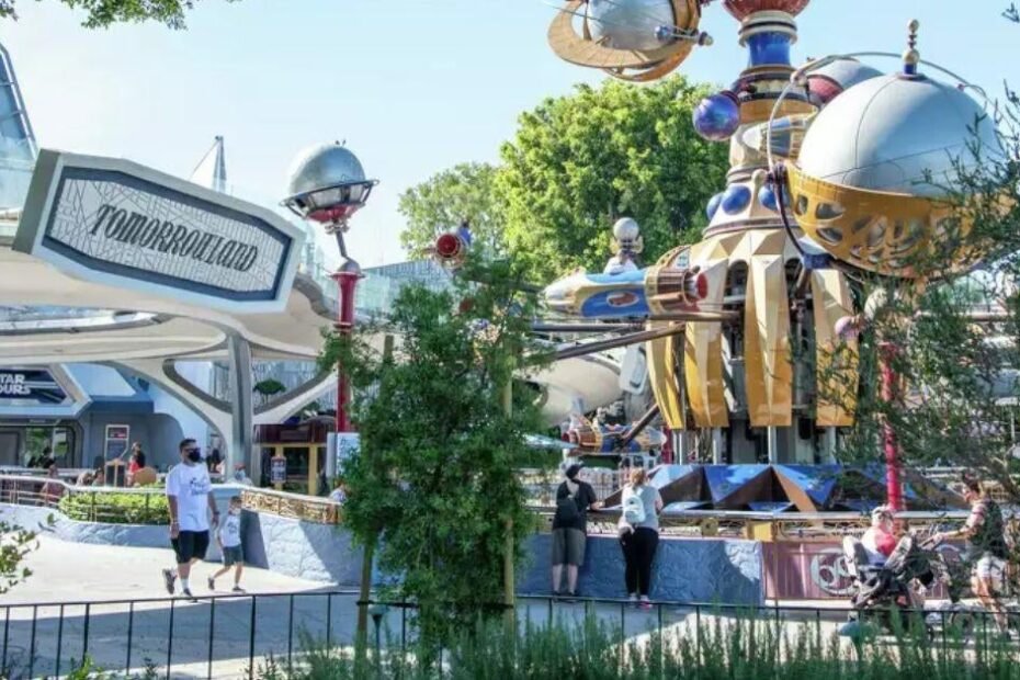 Cast Members do Disneyland votarão em autorização de greve