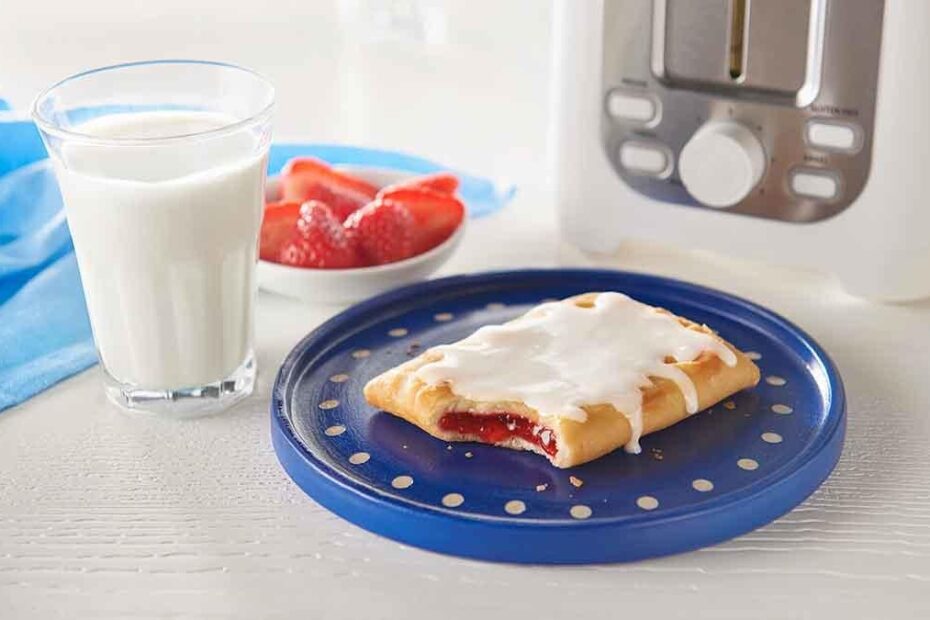 A Pillsbury, famosa empresa de alimentos, está trazendo de volta um dos seus produtos queridinhos pelos fãs após quase 10 anos. A marca anunciou o retorno do seu doce "Sweet Moments" em sua linha de produtos. Pillsbury traz de volta o doce favorito dos fãs após quase 10 anos