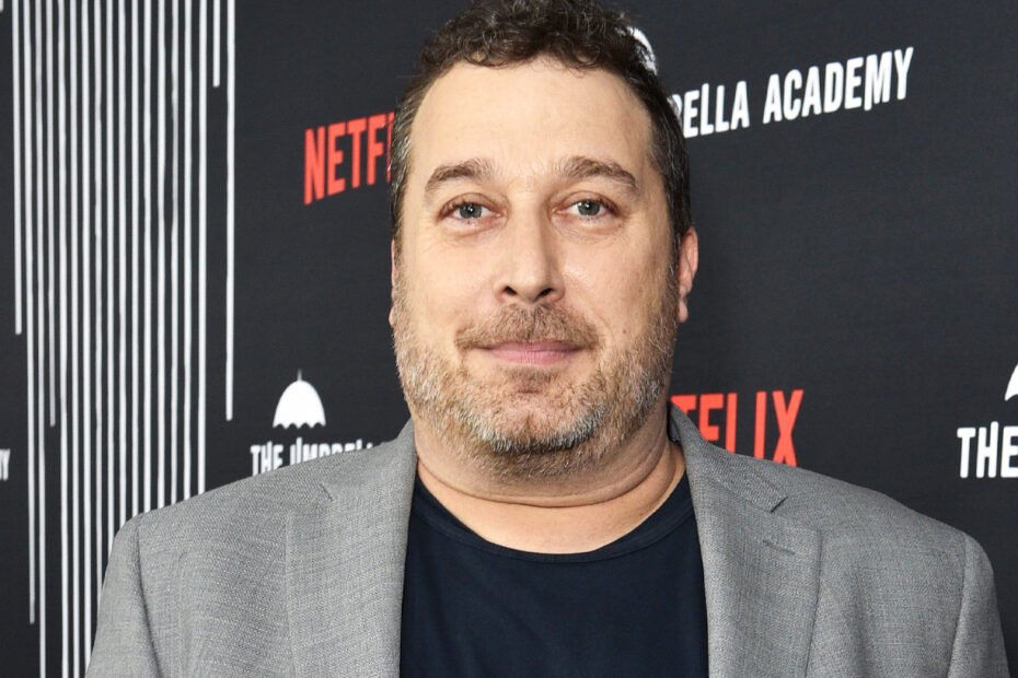 Showrunner de 'The Umbrella Academy' nega alegações de comportamento tóxico e retaliatório