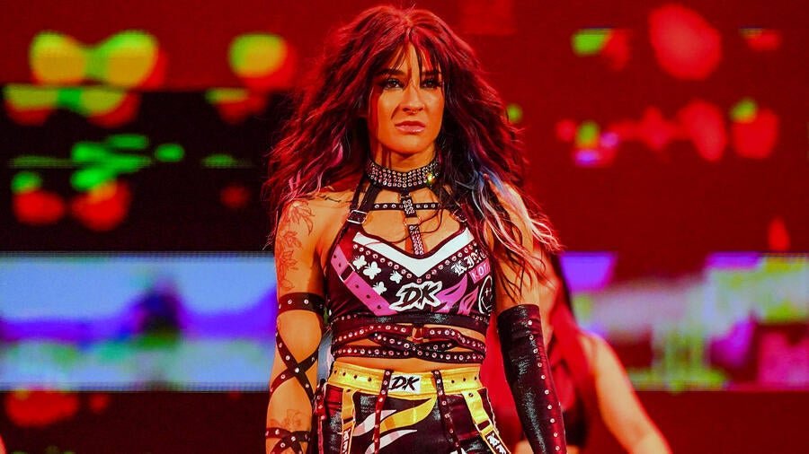 Dakota Kai sofre lesão e precisará passar por cirurgia