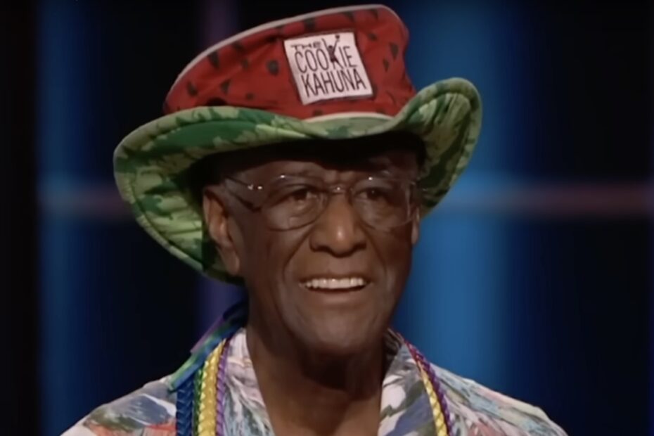 O famoso fundador das cookies Famous Amos, Wally Amos, faleceu aos 88 anos. Além de ter deixado sua marca no mundo dos negócios com suas deliciosas cookies, Wally também marcou presença na tela, aparecendo em programas de televisão populares como "Shark Tank", "Taxi" e "The Office". Fundador dos Cookies Famous Amos, Wally Amos, falece aos 88 anos.