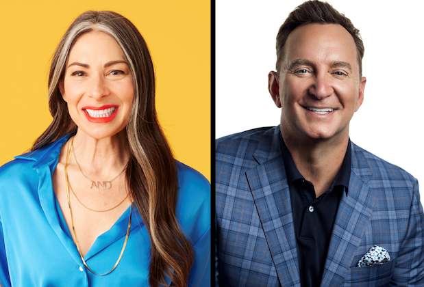 Amazon encomendou uma nova série de moda apresentada pela lendária dupla Clinton Kelly e Stacy London, conhecida pelo seu trabalho no programa de sucesso "What Not to Wear". Intitulada "Wear Whatever the F**k You Want (Uma Tradução livre seria: Vista-se como o C***lho que Você Quiser)", a série tem previsão de estreia para o próximo ano. Stacy London e Clinton Kelly se reencontram em nova série de transformação da Amazon, Vista-se com o que quiser.