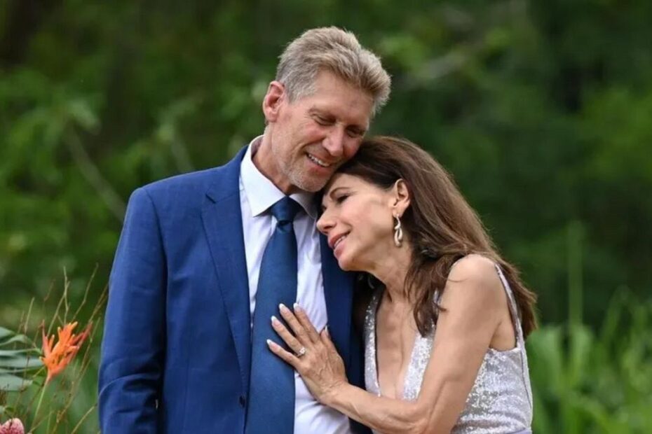 Saiba mais sobre o conflito entre Theresa Nist e Gerry Turner no reality show "Golden Bachelor" e como isso afetou os participantes e os fãs do programa. Theresa Nist esquece aniversário de Gerry Turner