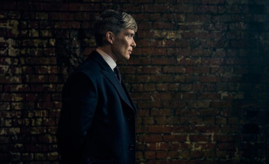 Cillian Murphy brilha nas filmagens de Peaky Blinders no cinema