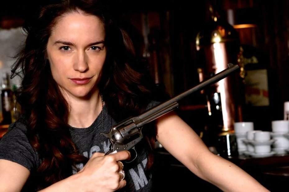 Estrela de Wynonna Earp em nova série de zumbis da Syfy