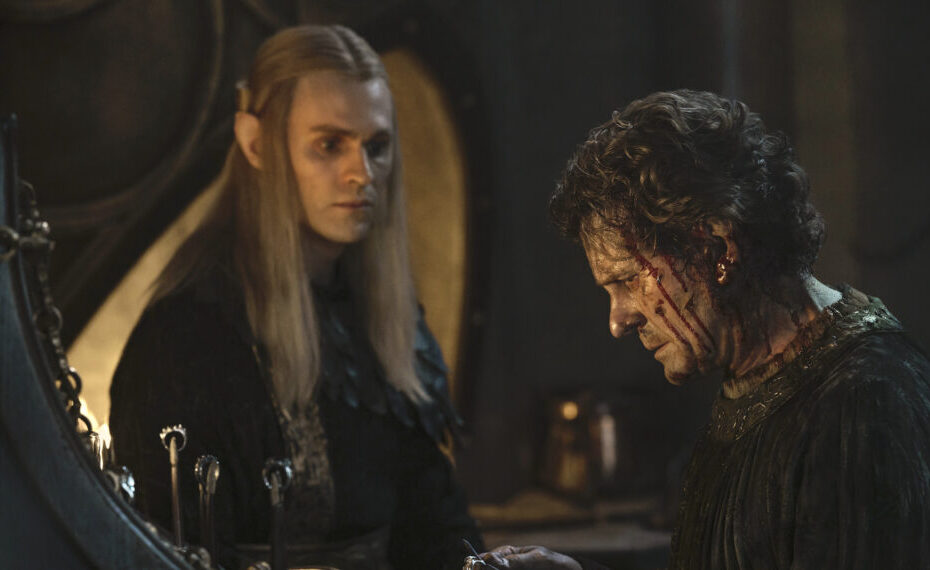 A série "The Lord of the Rings: The Rings of Power" já alcançou a marca impressionante de mais de um bilhão de minutos assistidos no Prime Video, de acordo com as classificações da Nielsen para a semana de 24 de agosto a 1 de setembro. A audiência está se mostrando ainda maior em outros países, consolidando a série como um grande sucesso para a plataforma. Porém, até o momento, a série ainda não foi oficialmente renovada para a terceira temporada. Futuro incerto: 'Rings of Power' terá terceira temporada?