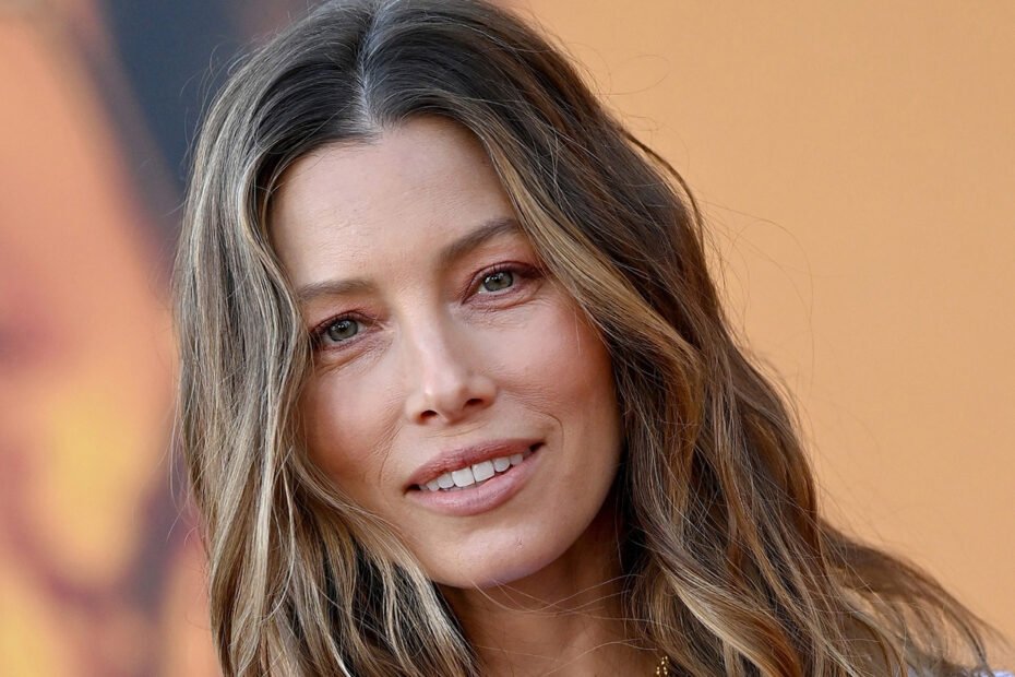 Jessica Biel deixa o crime e se reinventa em novo projeto