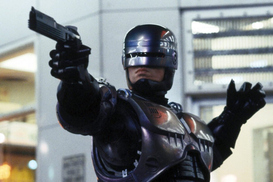 Novo seriado de RoboCop nomeia showrunner e tem James Wan como produtor executivo