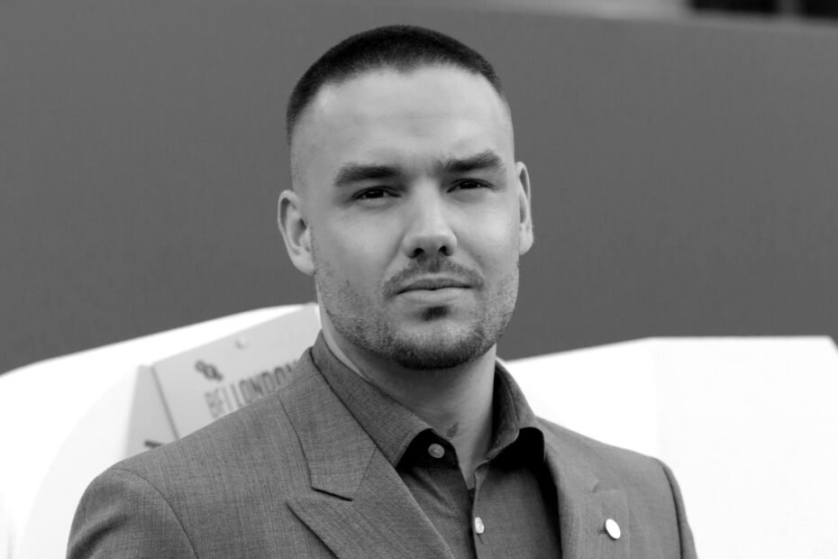 Celebridades prestam homenagens a Liam Payne, ex-One Direction