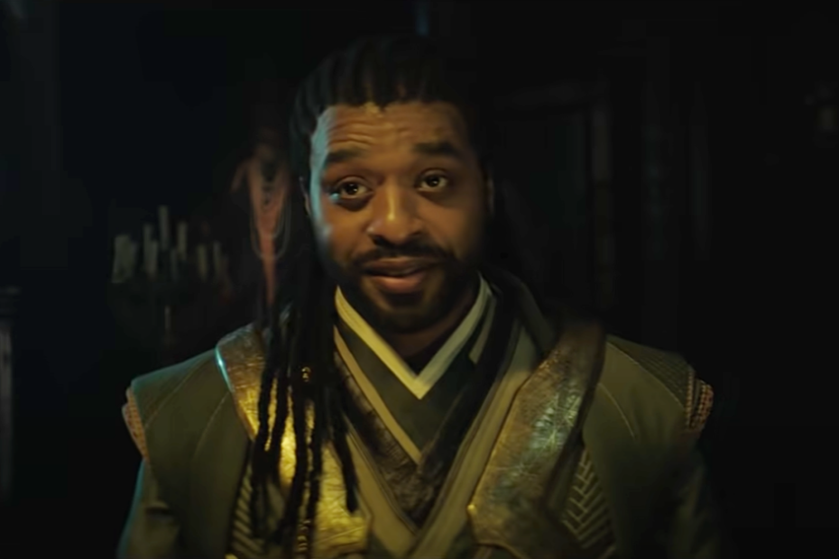 Chiwetel Ejiofor explica as diferenças de seus personagens no MCU