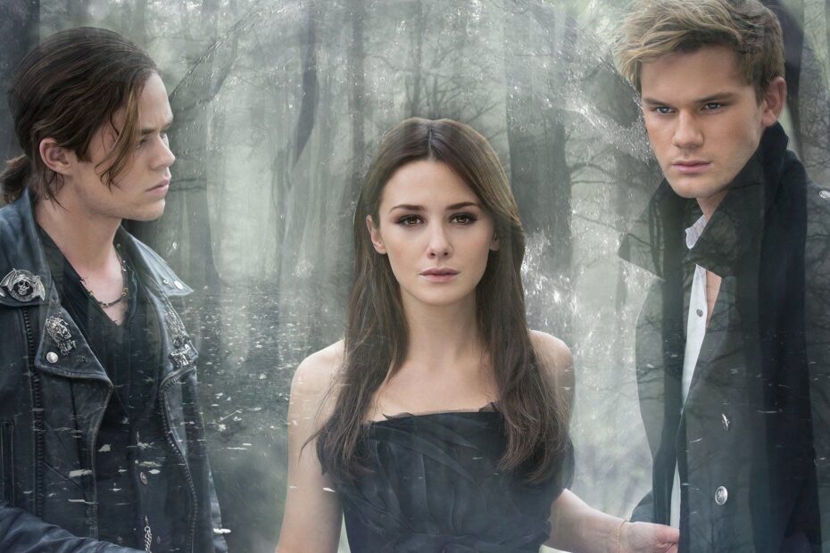 **Fallen: Uma Adaptação Fracassada de Livro Jovem Adulto** Desilusões do Cinema: As Piores Adaptações de Livros YA