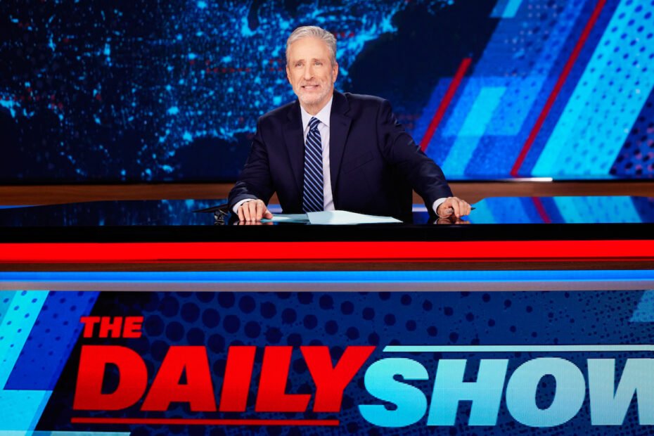 Jon Stewart continua no The Daily Show após as eleições — Descubra por quanto tempo ele ficará