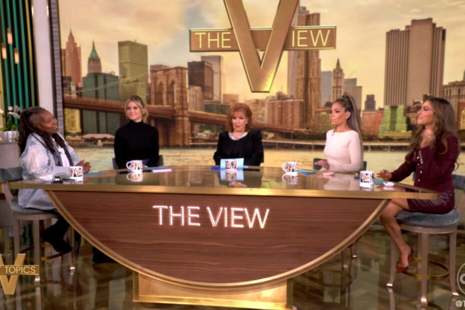 Prioridade ao Voto: 'The View' Suspende Episódio de Halloween