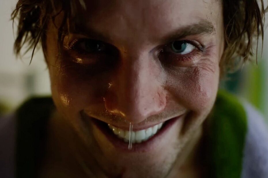 "Smile 2: Críticas elogiam sustos e efeitos visuais prometedores"