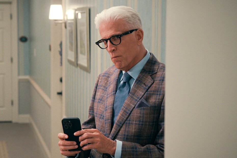 Ted Danson estrelará nova comédia da Netflix: "Um Homem por Dentro" ganha data de lançamento!