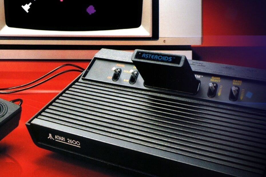 No dia 8 de novembro, será lançado o DLC "The First Console War" para o jogo "Atari 50", trazendo uma coleção de 19 jogos retro. Este DLC explora a rivalidade entre a Atari e sua principal concorrente da época, a Mattel, com o console Intellivision, que foi especialmente significativo no final dos anos 70 e 80. A Atari concluiu essa rivalidade de longa data com a aquisição da marca Intellivision e de mais de 200 de seus jogos. 19 jogos clássicos que chegam no DLC de Atari 50
