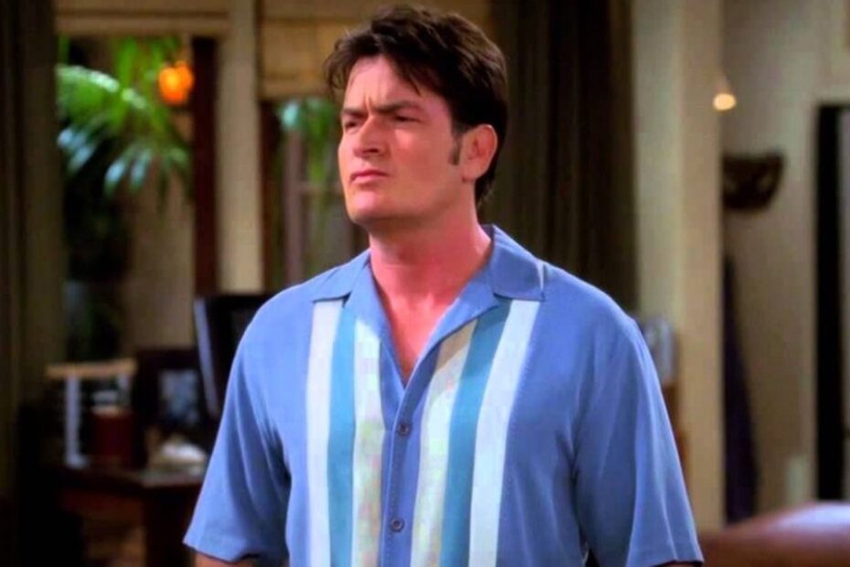Charlie Sheen, conhecido por suas opiniões controversas, expressou críticas severas ao seriado "The Big Bang Theory". Em uma entrevista de 2013 ao The Guardian, Sheen, que ficou famoso por seu papel em "Two and a Half Men", sugeriu que seu programa foi um fator de sucesso para a sitcom de Chuck Lorre, "The Big Bang Theory". Segundo ele, "Two and a Half Men" ajudou a lançar outros programas, incluindo "The Big Bang Theory", que estava programado para ser exibido após o projeto "Anger Management" de Sheen. Charlie Sheen critica duramente a série Teoria do Big Bang