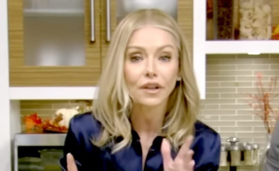 Kelly Ripa responde a críticas sobre seu recheio de Thanksgiving