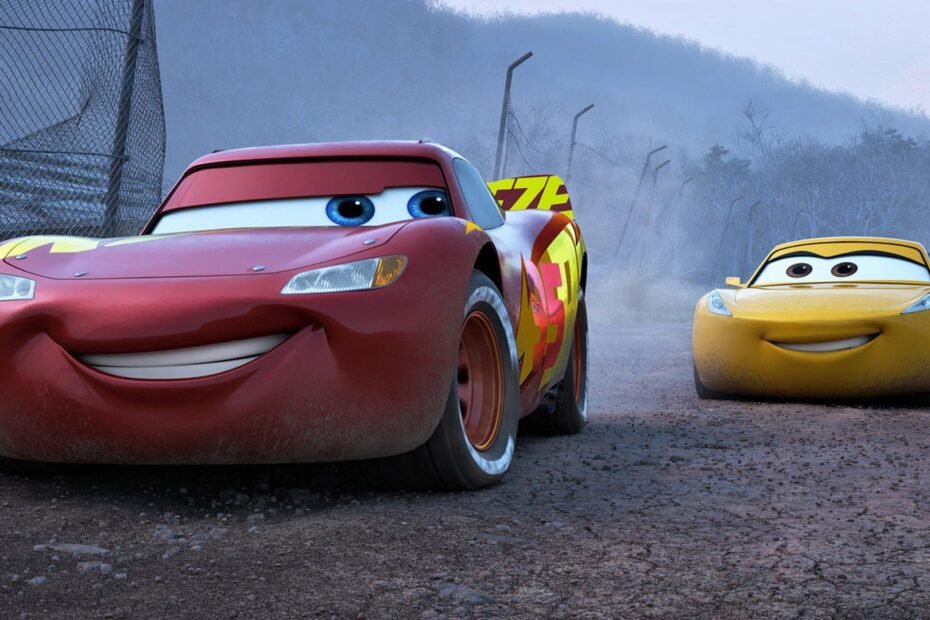 Novo filme da Pixar: carros ganham nova corrida com Cars 4