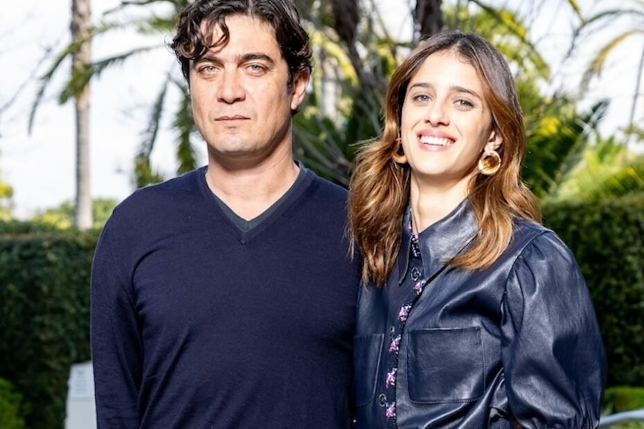 Riccardo Scamarcio revela seu amor por Benedetta Porcaroli