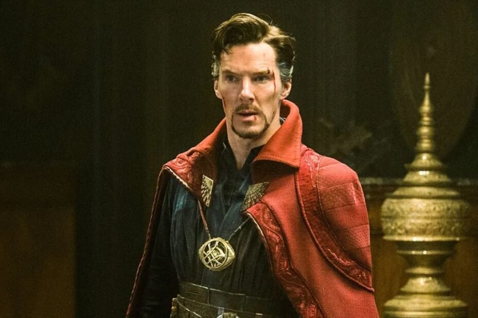 Benedict Cumberbatch surpreso com retorno de Robert Downey Jr.