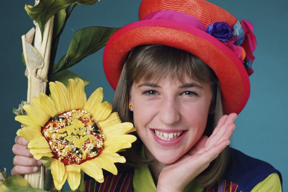 Mayim Bialik revela novidades desanimadoras sobre reboot de sitcom