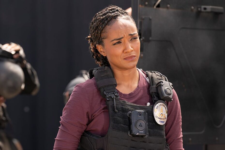 A série "The Rookie" está se preparando para mais um episódio que promete trazer muita tensão. No quinto episódio da sétima temporada, intitulado "Til Death", os personagens enfrentam desafios emocionais e situações de perigo. Tensão e Segredos: Enfrentando o Medo em The Rookie