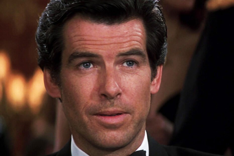 Brosnan reflete sobre sua jornada como James Bond e inseguranças