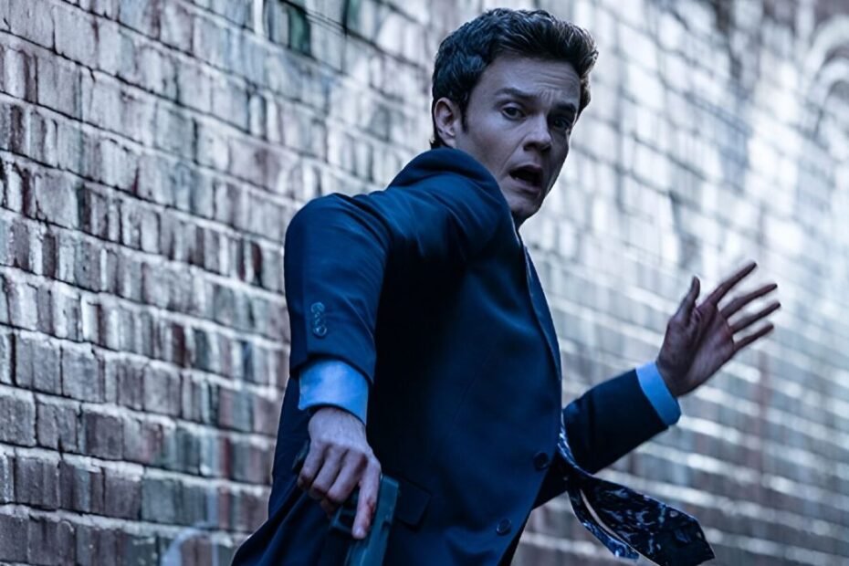 Jack Quaid enfrenta desafios em nova comédia de ação