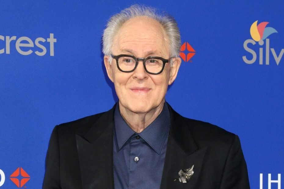 John Lithgow aceita o desafio de ser Dumbledore na série da HBO!