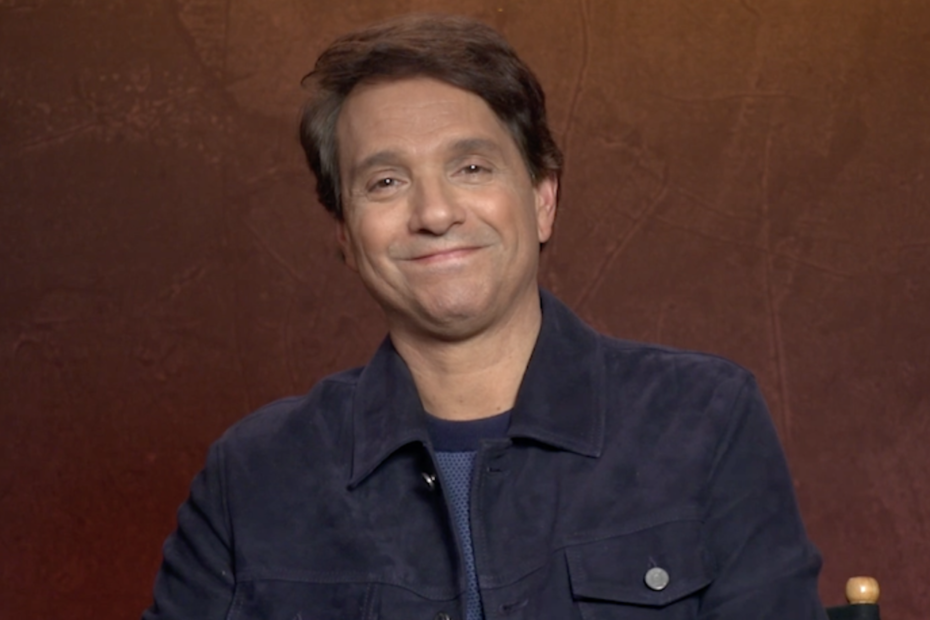O aguardado desenrolar da série "Cobra Kai" continua a gerar expectativas entre os fãs, especialmente com a sexta temporada se aproximando. Ralph Macchio, que interpreta o icônico personagem Daniel LaRusso, compartilhou suas reflexões sobre o avanço da trama e a influência de novos personagens, como o Mestre Kim. Legado de Karate Kid: A beleza da amizade entre rivais