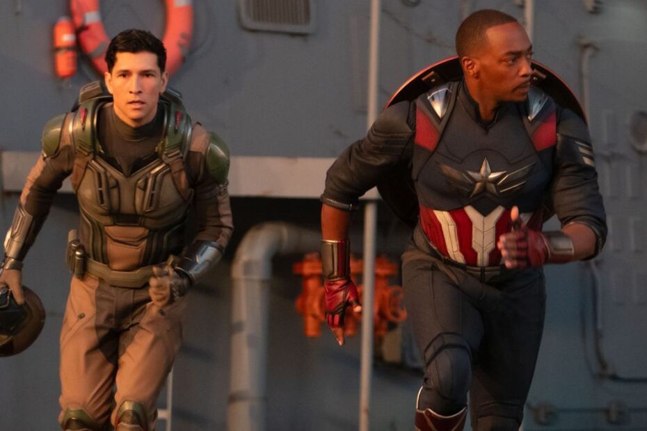 **Captain America: Brave New World** está se destacando nas bilheteiras, conquistando a primeira posição no box office doméstico por duas semanas consecutivas e está prestes a repetir o feito no tranquilo fim de semana do Oscar. O filme, que é a quarta parte da franquia do Capitão América, não está atraindo grandes multidões, mas se aproveita da falta de concorrência nas telonas. Capitão América lidera bilheteiras apesar das críticas negativas