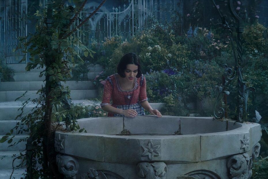 A nova adaptação ao vivo de "Branca de Neve", programada para estrear em 21 de março de 2025, traz uma narrativa mais elaborada em comparação com o clássico animado de 1937, especialmente no que diz respeito aos pais da protagonista. Embora o filme original tenha dado pouca explicação sobre a figura da Rainha Má e sua relação com Branca de Neve, a nova versão busca aprofundar essas questões. O Destino dos Pais de Branca de Neve no Remake de 2025