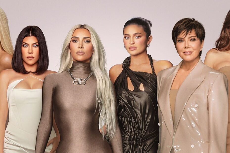 ### A Vida das Kardashians: Um Estilo que Todos Quereriam Atraídos pelo Glamour: Por Que Amamos as Kardashians?