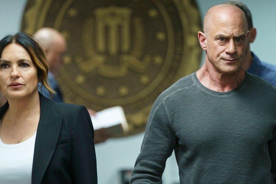 A série "Law & Order: Special Victims Unit" (SVU) está se preparando para uma nova temporada, e uma mudança significativa na equipe pode ser a chave para finalmente desenvolver o romance entre Olivia Benson e Elliot Stabler. Michele Fazekas, uma nova showrunner com experiência anterior na série, irá assumir a liderança na próxima temporada. Benson e Stabler: Romance à Vista na Nova Temporada de SVU