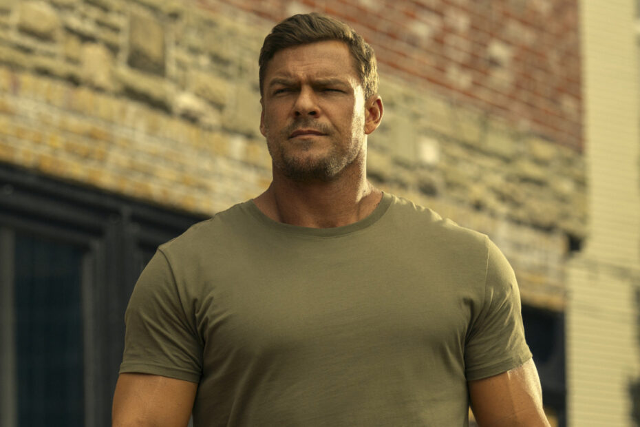 **A Relação de Alan Ritchson com Lee Child em "Reacher"** Criador de Jack Reacher deixa Alan Ritchson livre para atuar